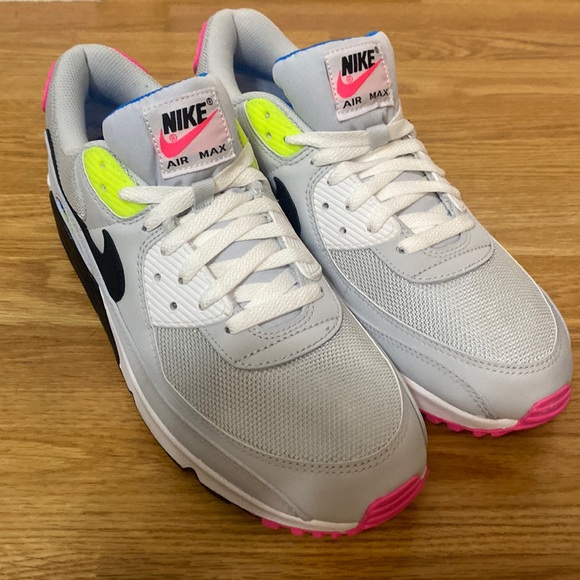NWOB Nike Air Max 90’s Men’s Size 11